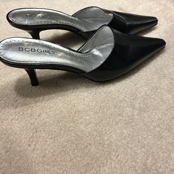 Slip in black heels - Picture 2 of 2